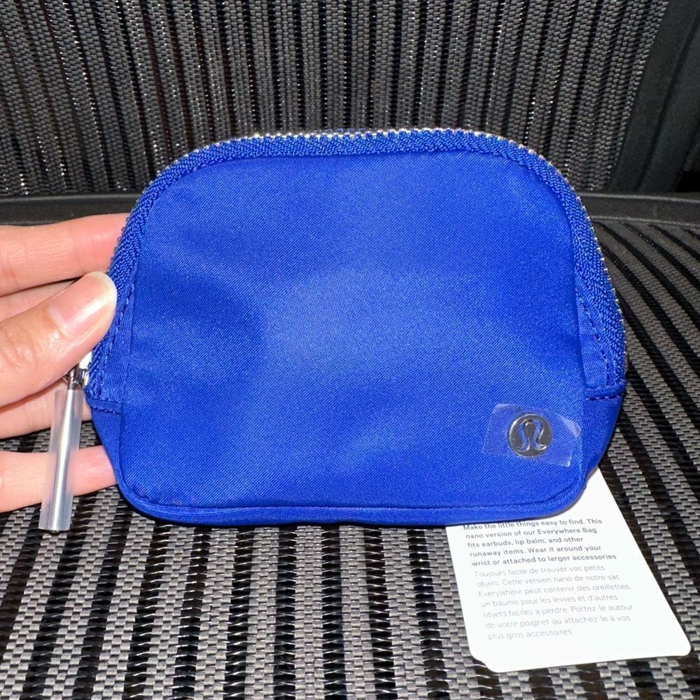 NWT Nano Lululemon Everywhere Belt Bag Pouch Keychain Wristlet - Riverside Blue